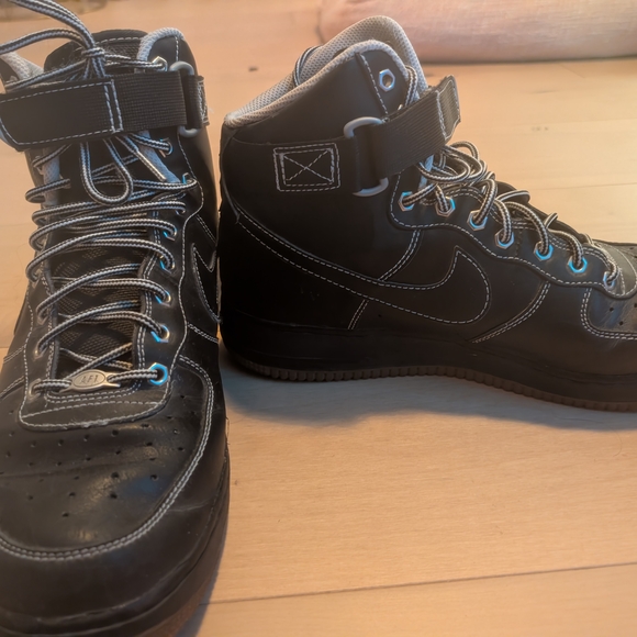 Nike Air Force 1 High Work Boot Black Gum Sole – Size 11.5